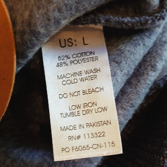 NWT Lake Tahoe California Women's Navy Blue Crew Neck Size L - Picture 4 of 6